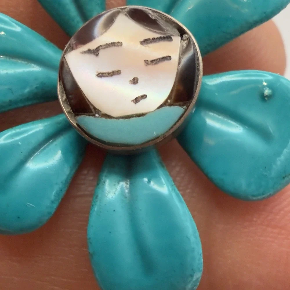Vintage Zuni Women Face Turquoise Inlay Stud Earrings Pop Art Mod Addition Read